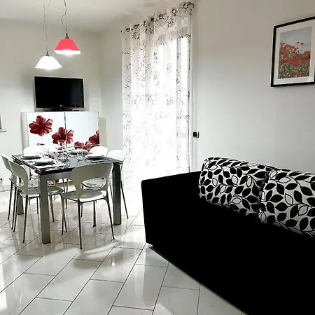 Newapartment Montidellalaga Apartamento *